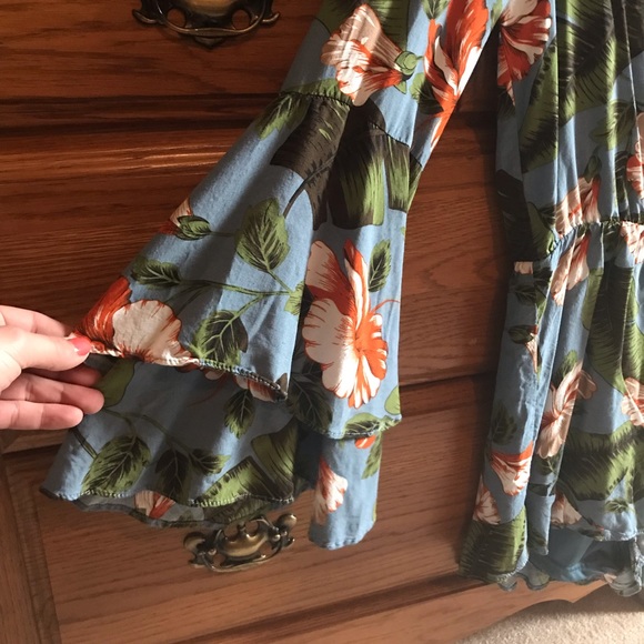 HP🎉 NWOT 🌺 Floral Boutique Romper- size M - Picture 6 of 7